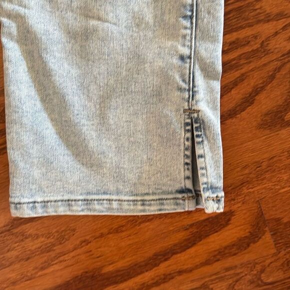 Maurice’s Everflex™ No Gap High Rise Slim Boot Jean, size 4 - Picture 3 of 10